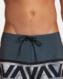 Spray Palm VA Banded 18" Boardshorts