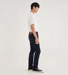 LEVI'S® 502 REGULAR TAPER L32