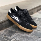 LAKAI CAMBRIDGE BLACK/GUM SUEDE