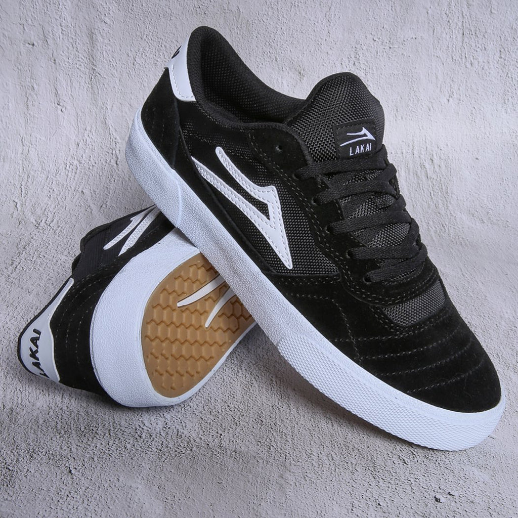 LAKAI CAMBRIDGE BLACK/WHITE SUEDE – Matapaloshop
